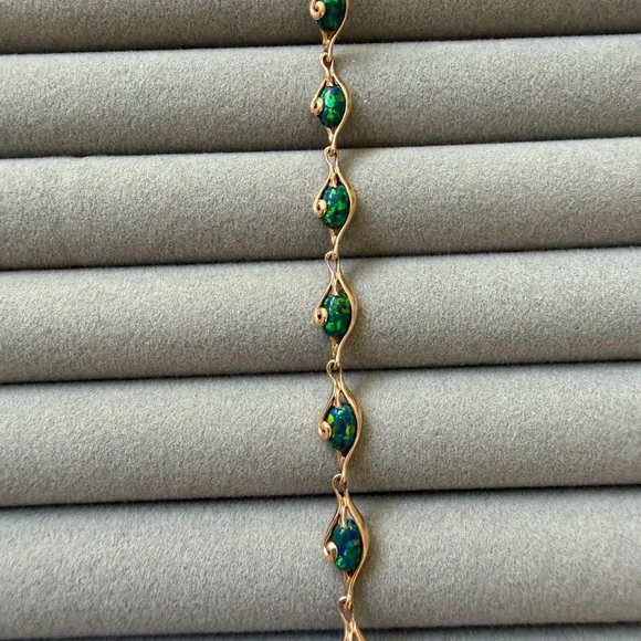New Exquisite Gold Opal Bracelet - Perfect Match for Earrings in my closet - Picture 3 of 3